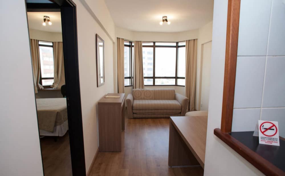 L HIRONDELLE APART HOTEL 24/32