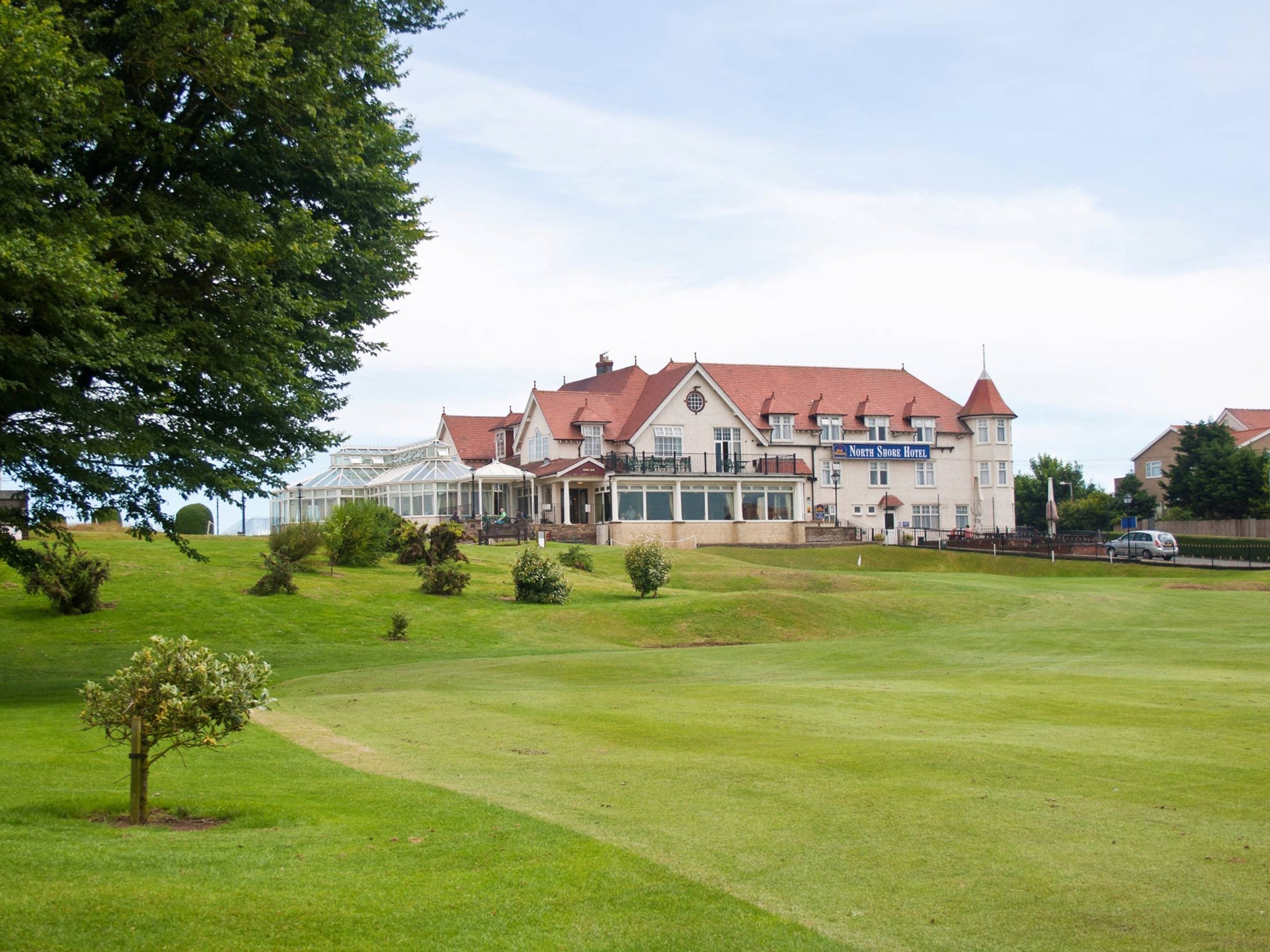 North Shore Hotel and Golf Club 38/43
