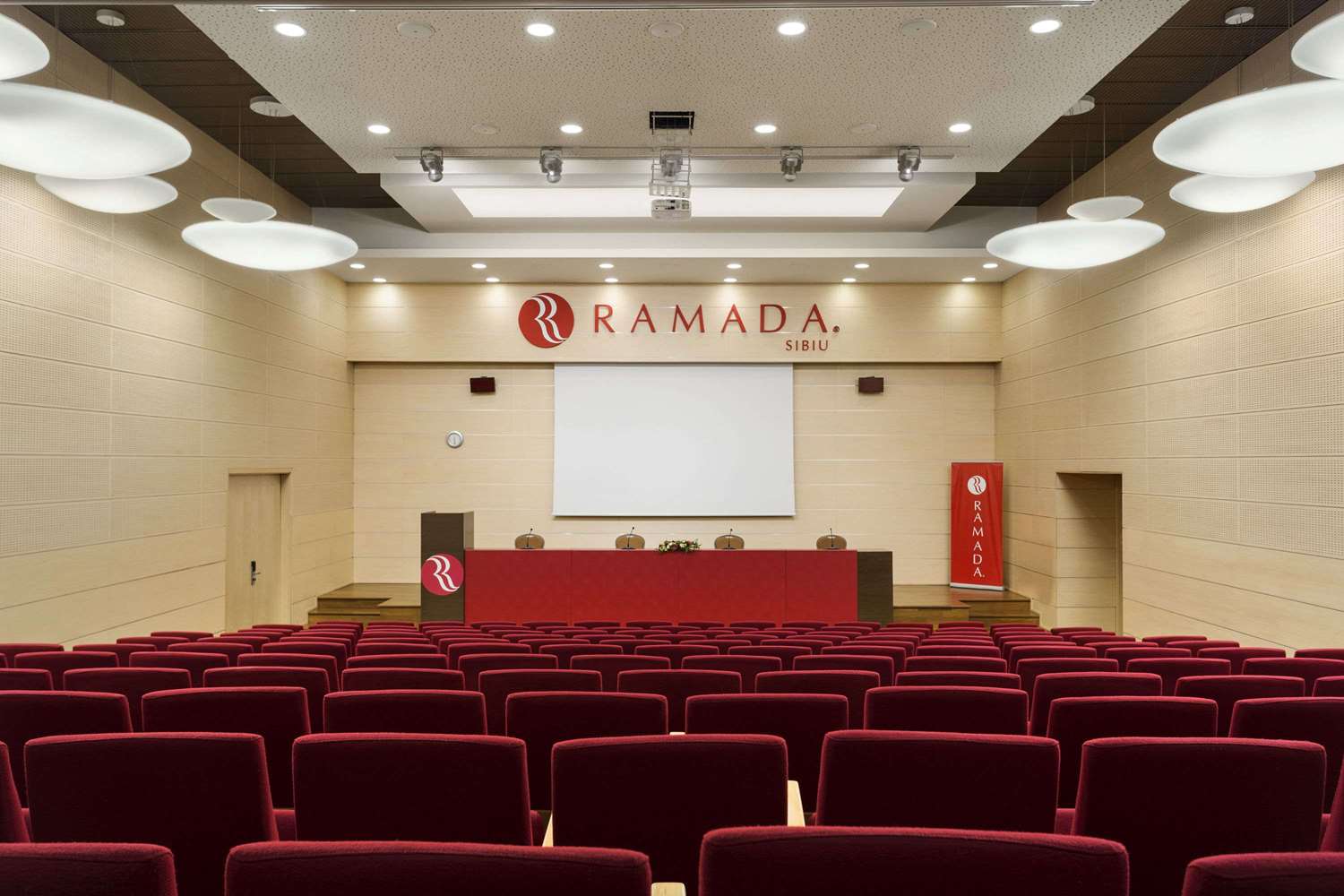 Ramada by Wyndham Sibiu 13/17