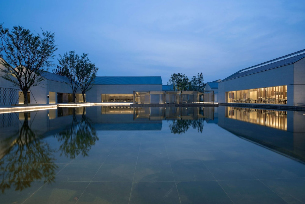 Alila Wuzhen 32/55