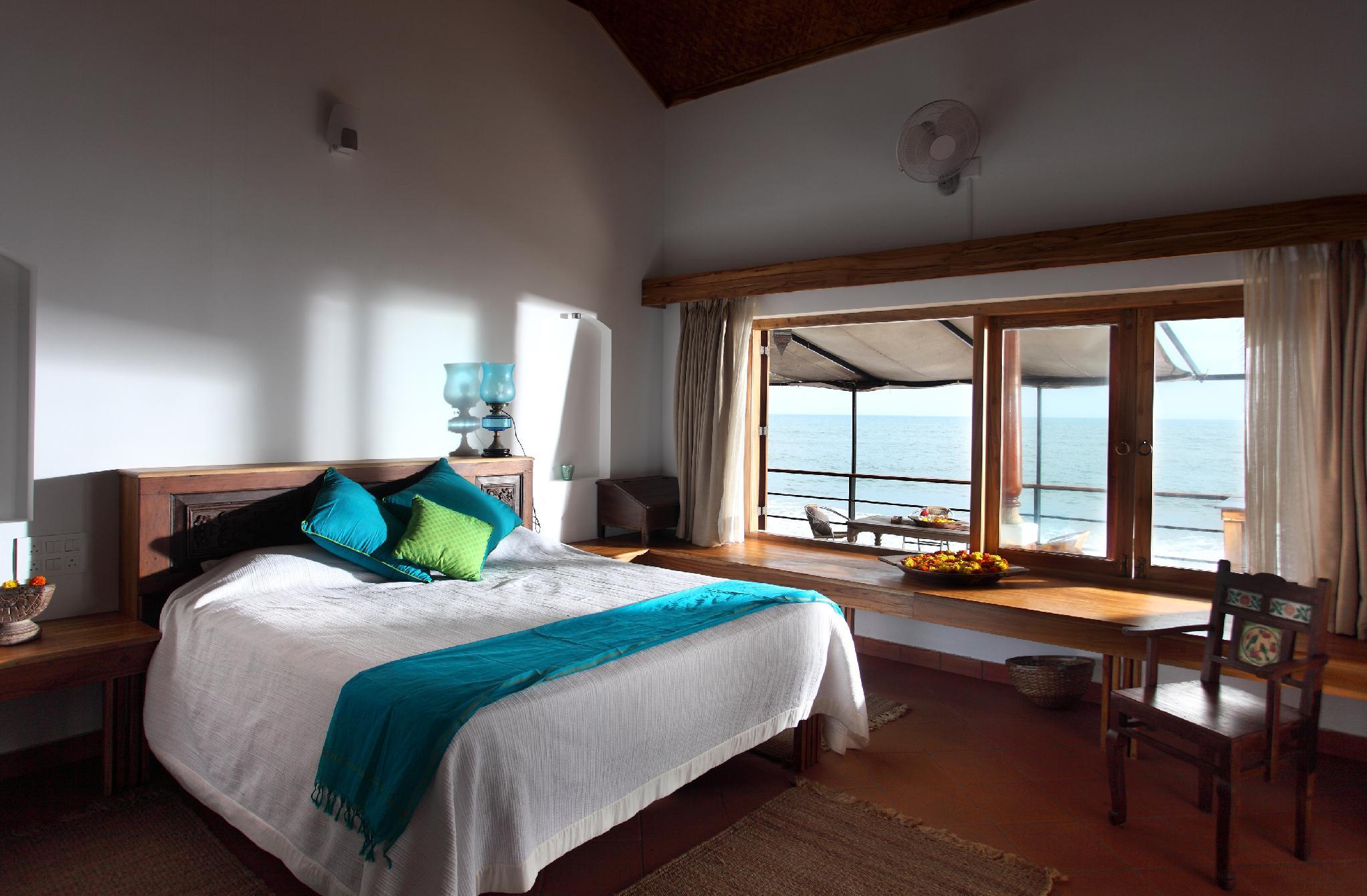 Room, Sea View