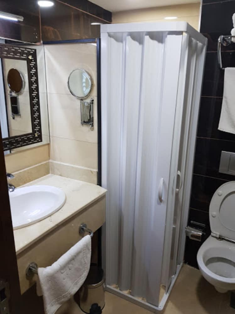 Hotel Dar El Aaz - Jijel 34/36