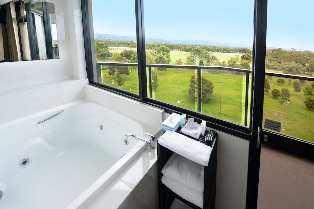 Rydges South Park Adelaide 32/73
