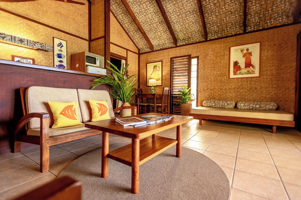 Rarotonga Beach Bungalows 25/50
