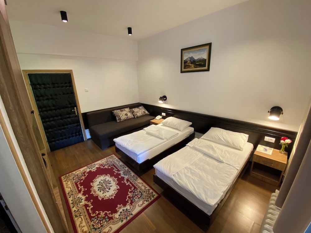Hotel Komovi 15/50