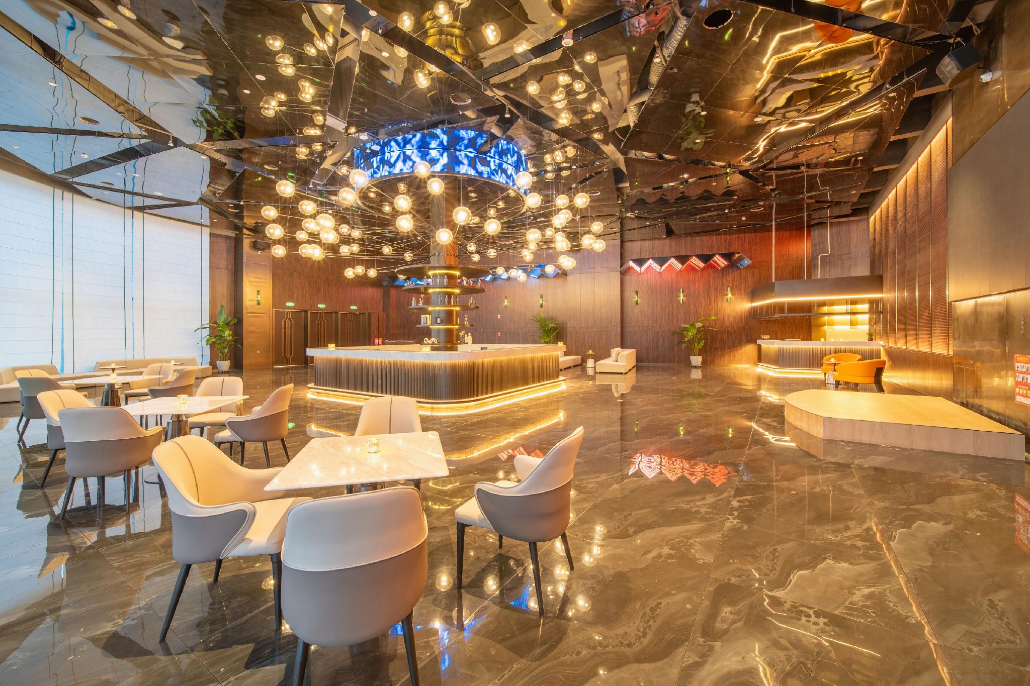 LUXEMON GEM HOTEL Altay 48/53
