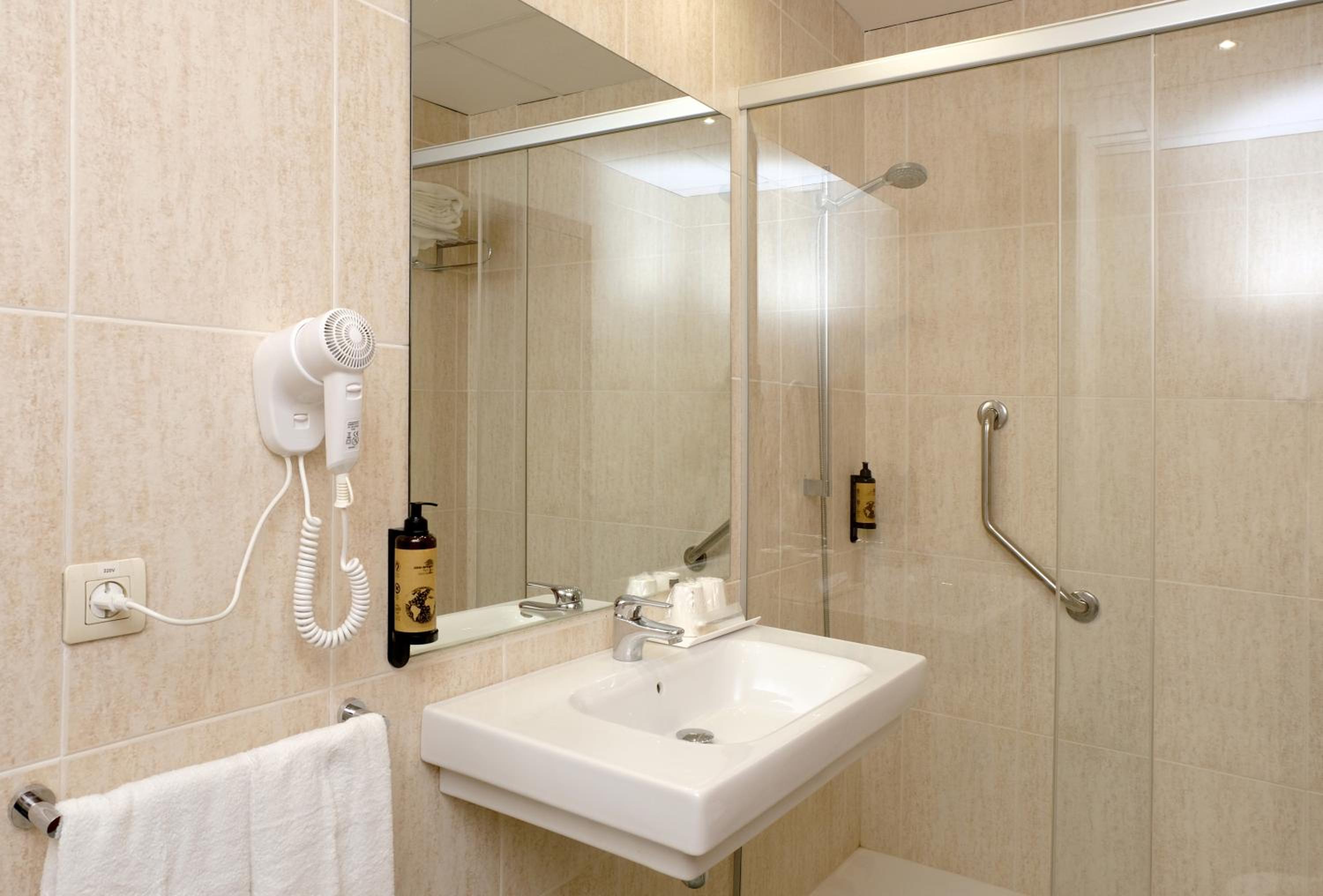 Hotel Belcaire 44/49