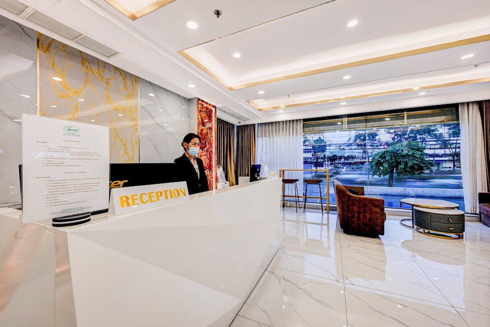 Palette The Travellers Hotel Bangkok 11/61
