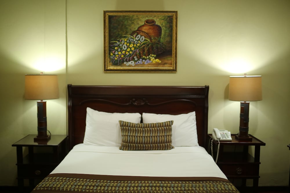 Hotel Platino 48/67