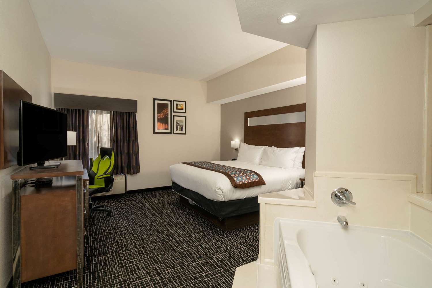 Wingate by Wyndham Memphis East 3/18