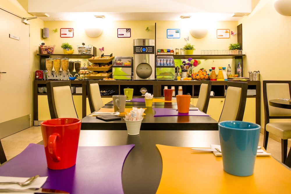 ibis Styles Nantes Centre Place Royale 44/58