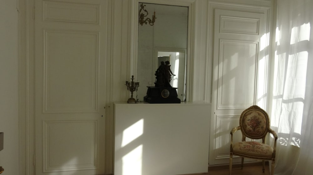 Nationale Apparthotel 2/71