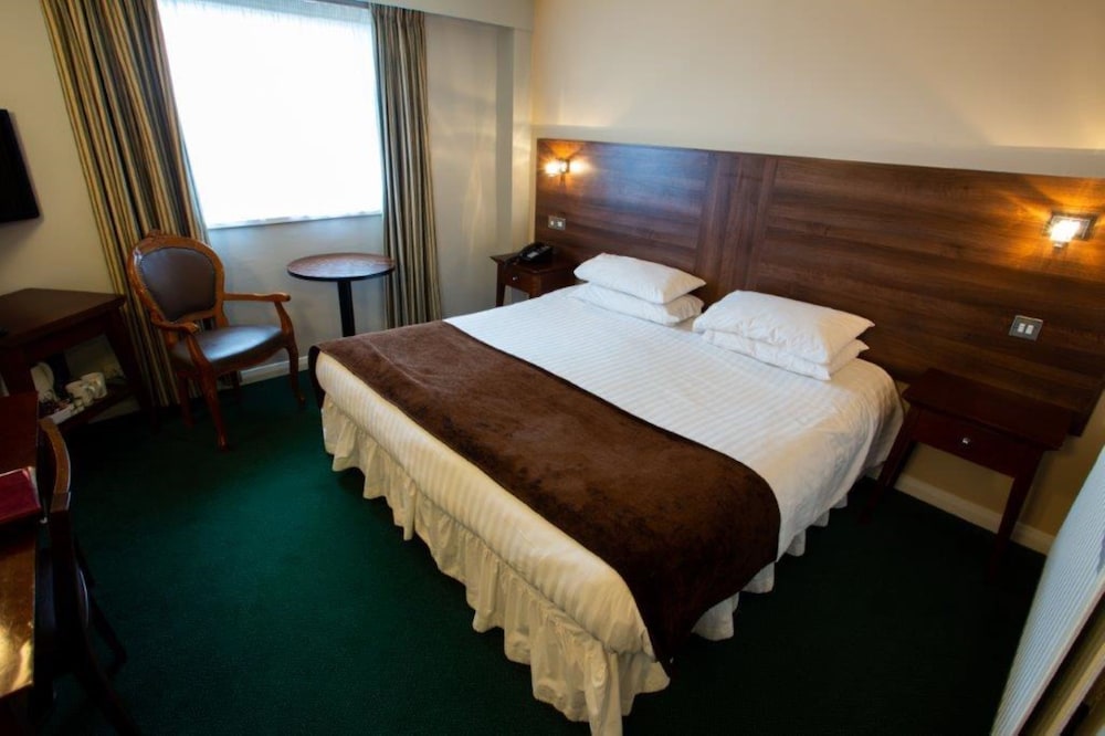 Gibside Hotel 9/41