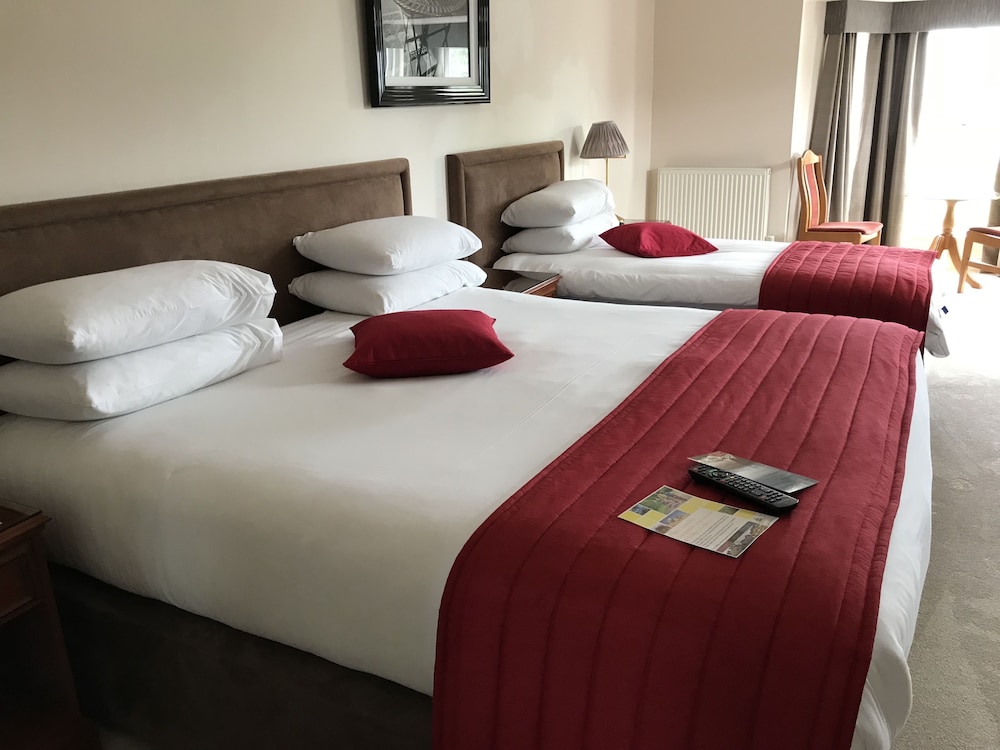 The Links Country Park Hotel 11/57