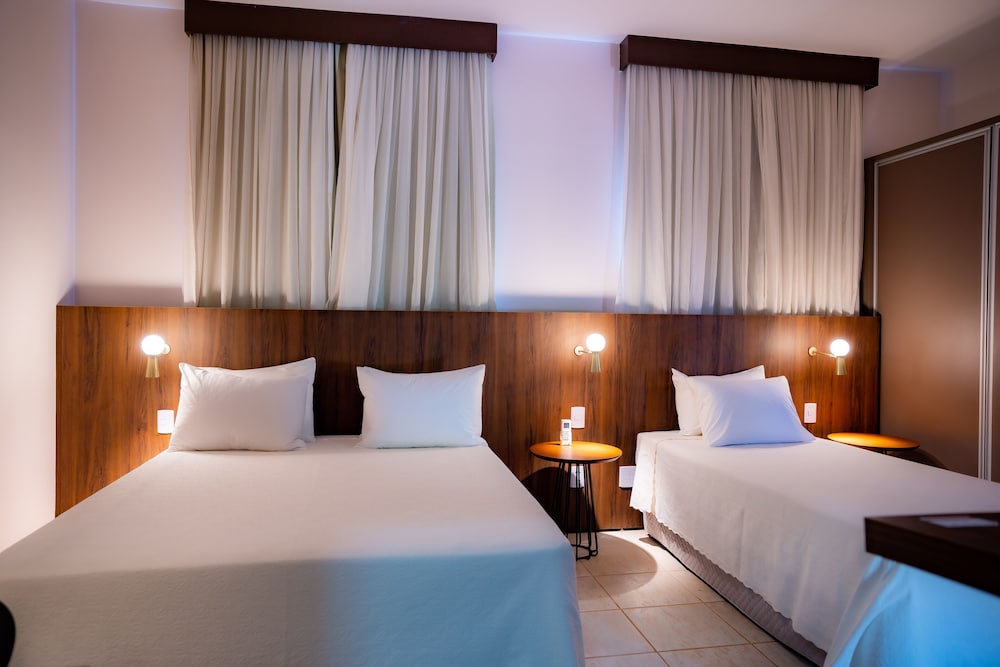 Hotel Santos Dumont 5/50