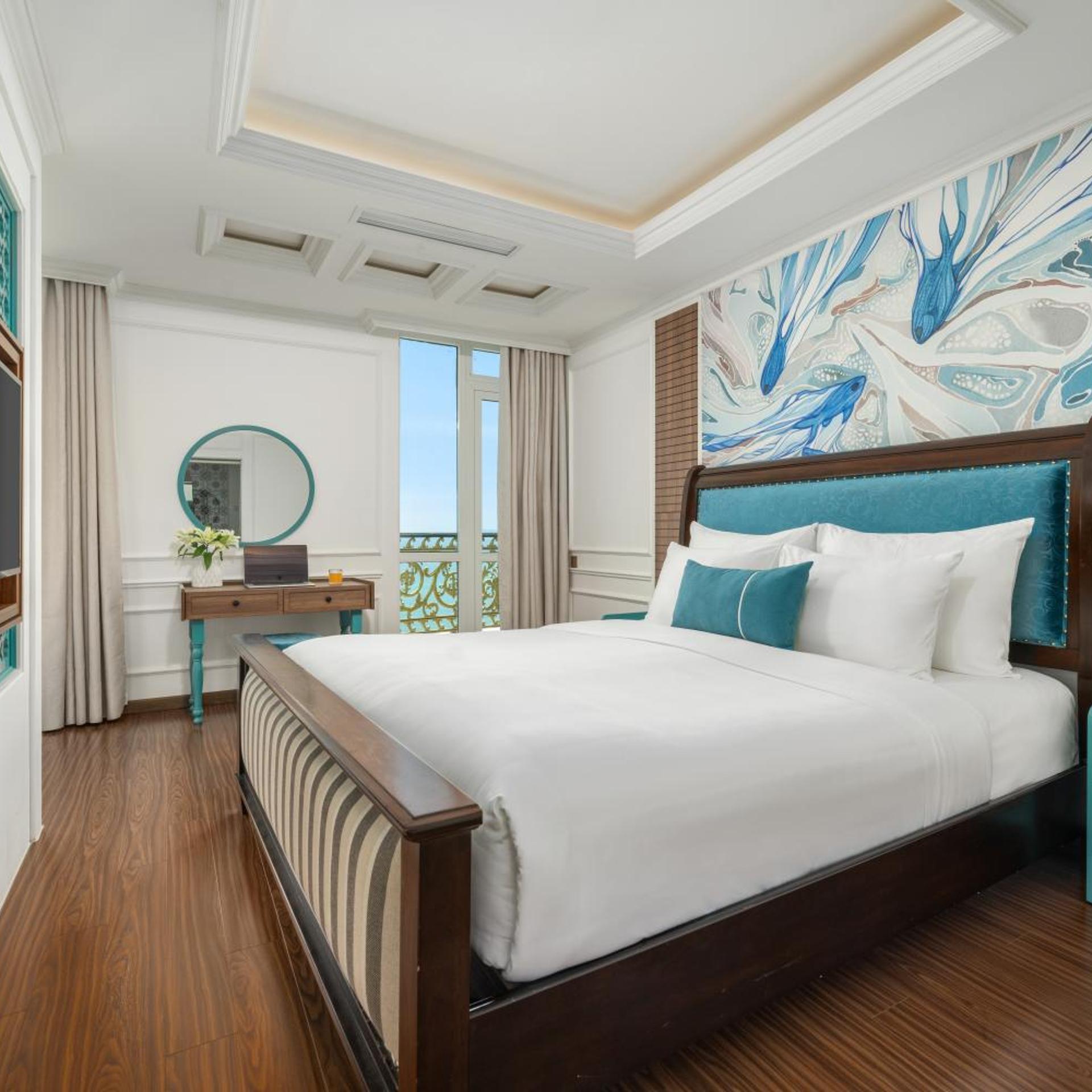 Executive, Suite, Ocean Front, Balcony