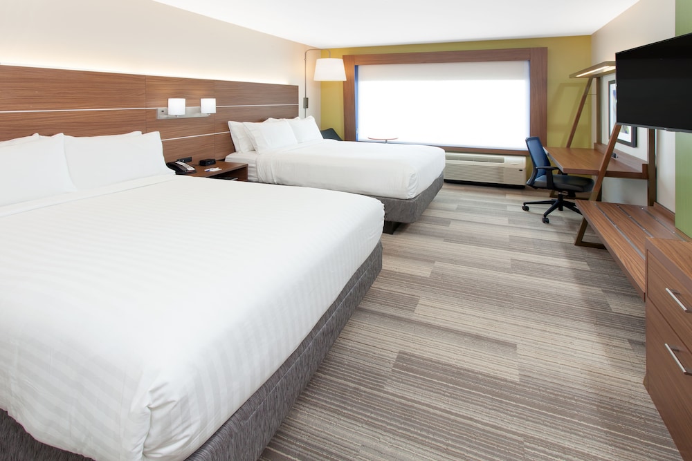جناح بسريرين مزدوجين، Holiday Inn Express and Suites Sterling Heights-Detroit Area 4/6