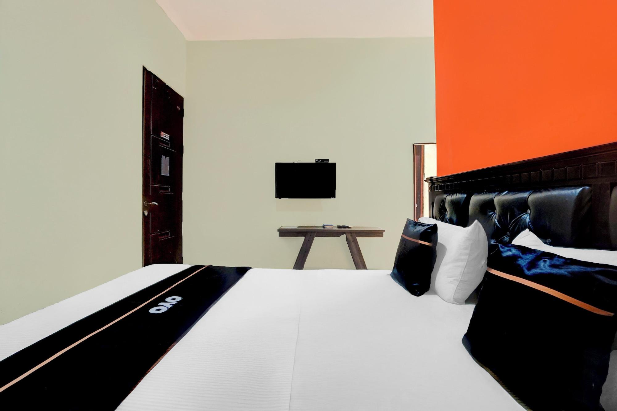 Hotel O 76 Gayungsari 21/29