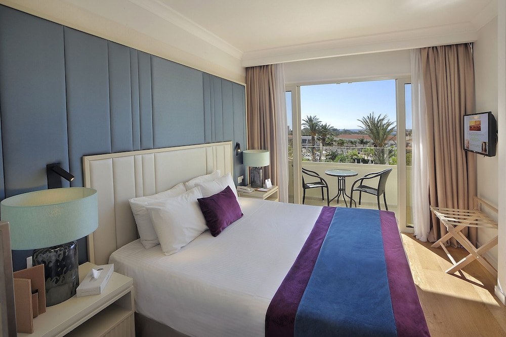 Olympic Lagoon Resort Ayia Napa 16/50