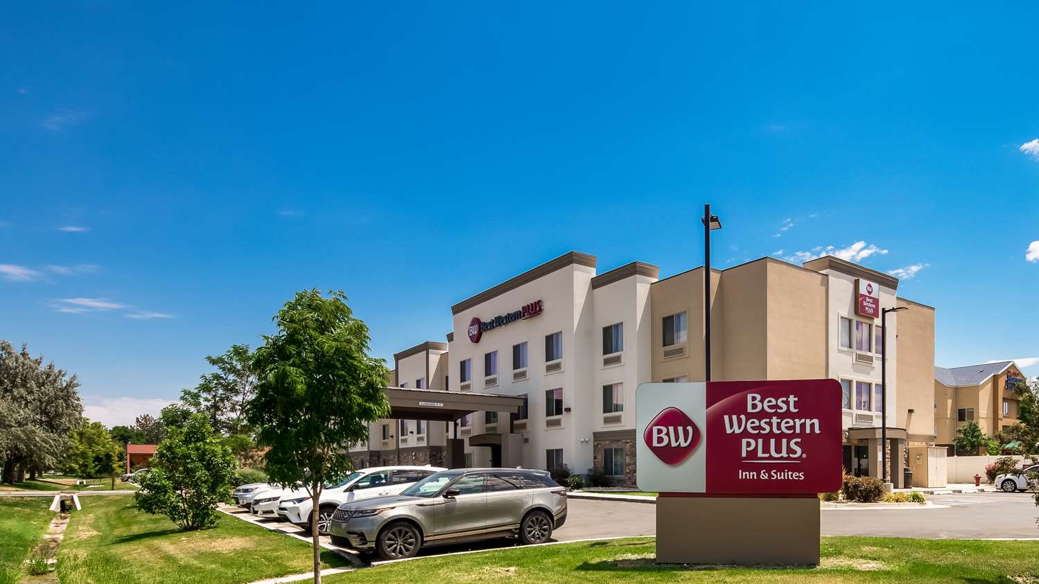 Best Western Plus Airport Inn Suites Salt Lake City 24/24
