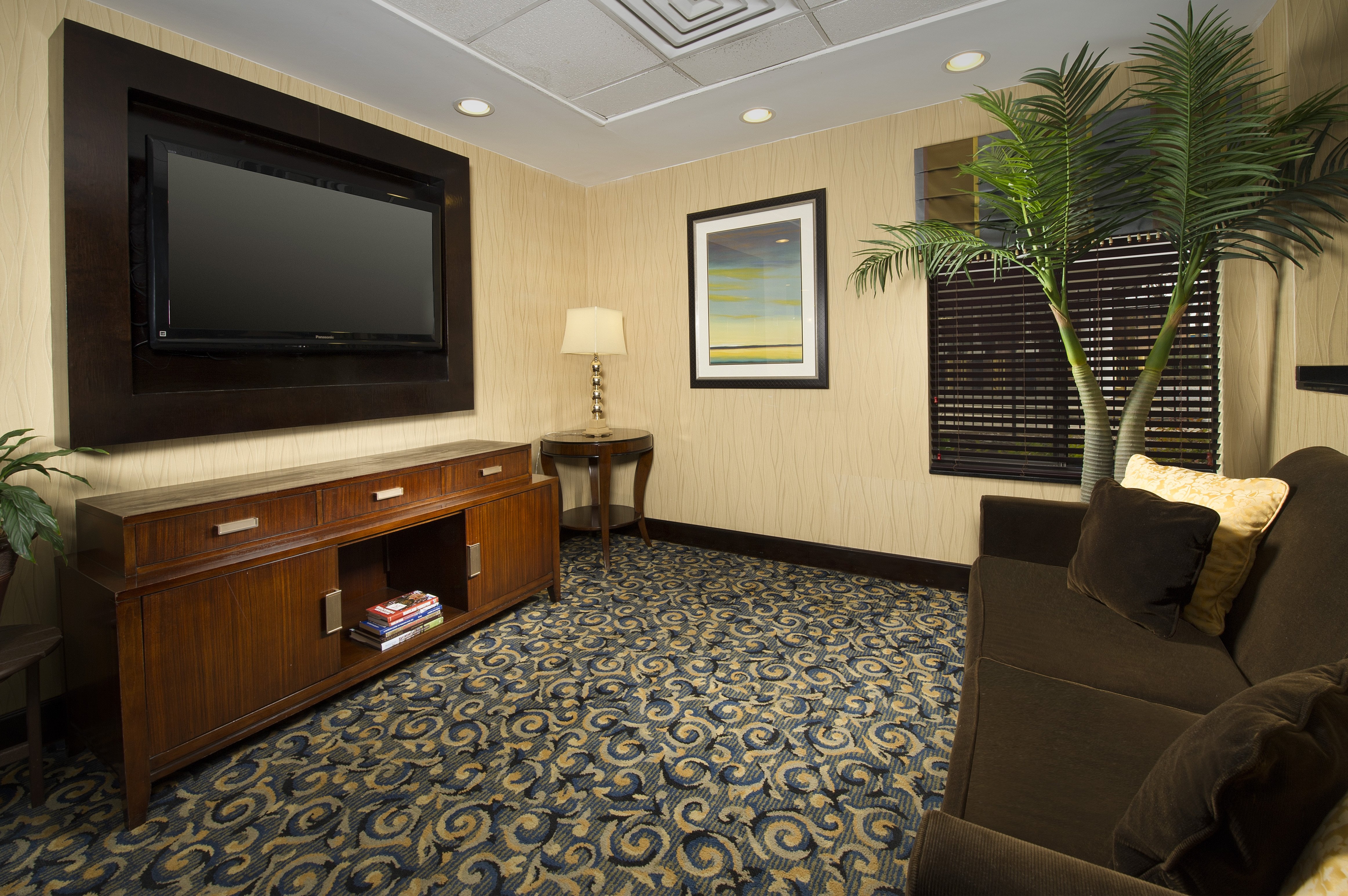 Holiday Inn Express Washington DC-BW Parkway 50/73