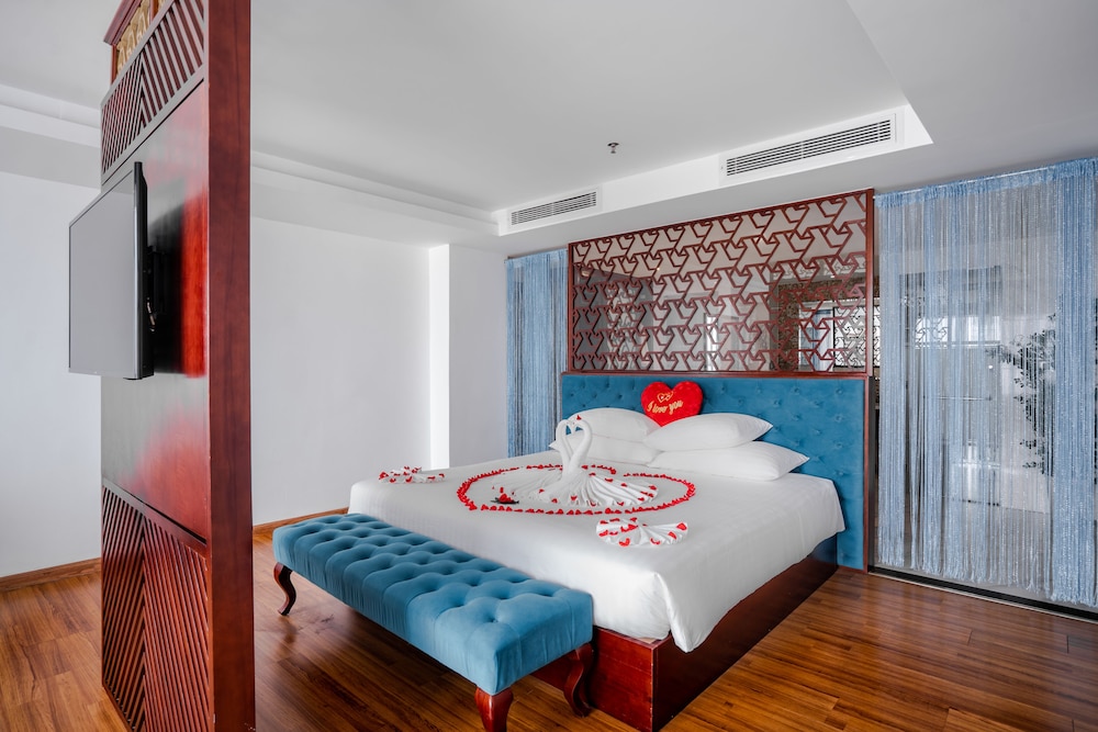 TND Hotel 58/140