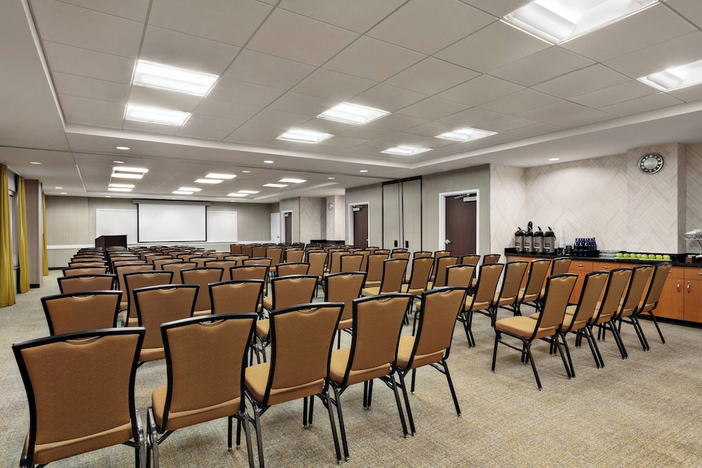 Springhill Suites Dulles Airport 46/54
