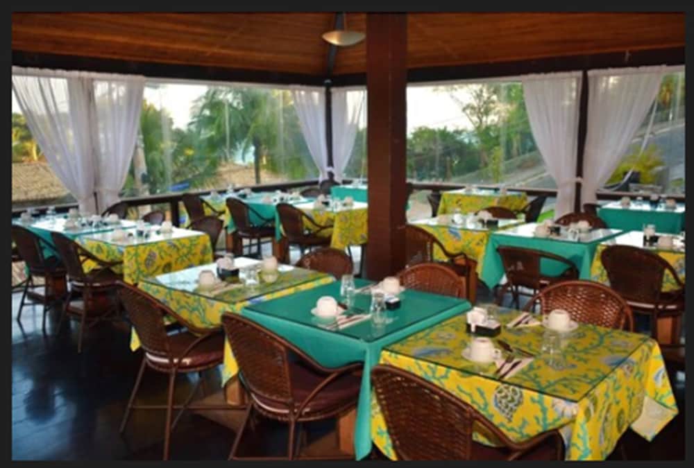Coronado Inn Hotel 49/72