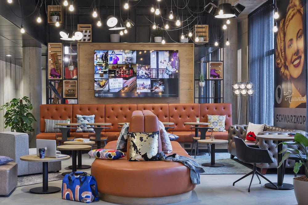 MOXY DUESSELDORF SOUTH 31/52