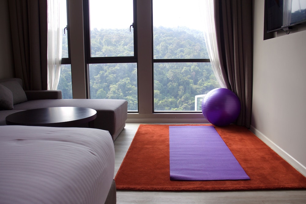 Qliq Damansara 16/60