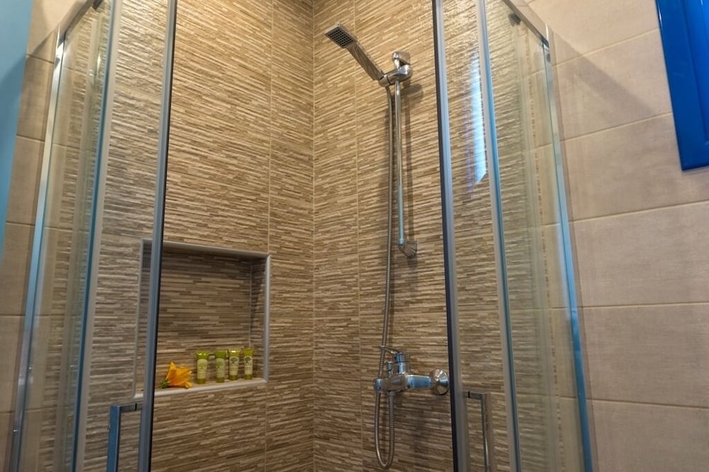 Loukas Hotel &amp; Apartments 4/50