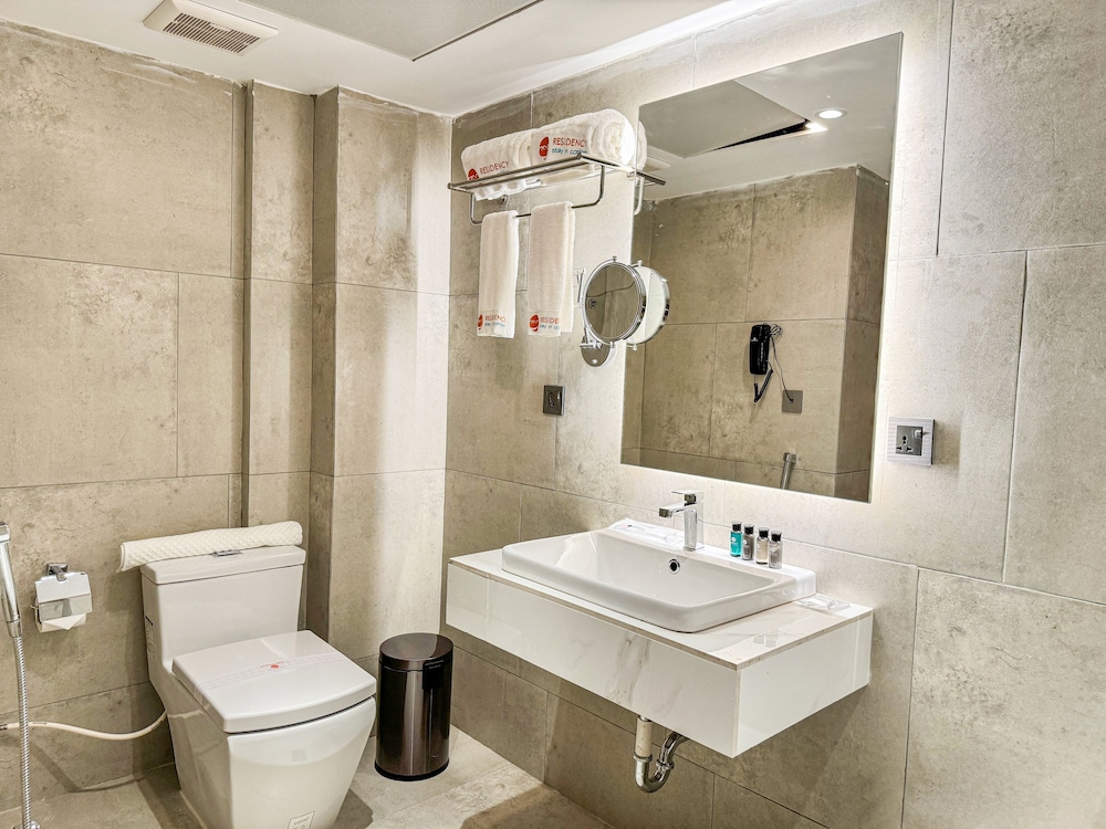 Hotel Omni Residency Baridhara 35/38