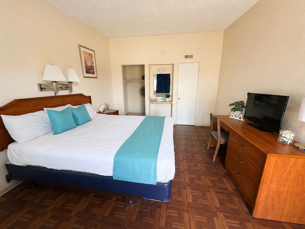 Standard, Single, King Bed