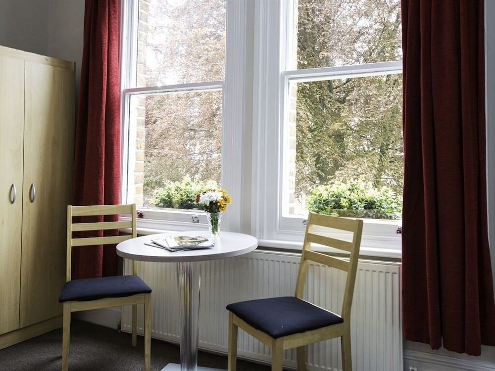Primrose Guest House 34/52