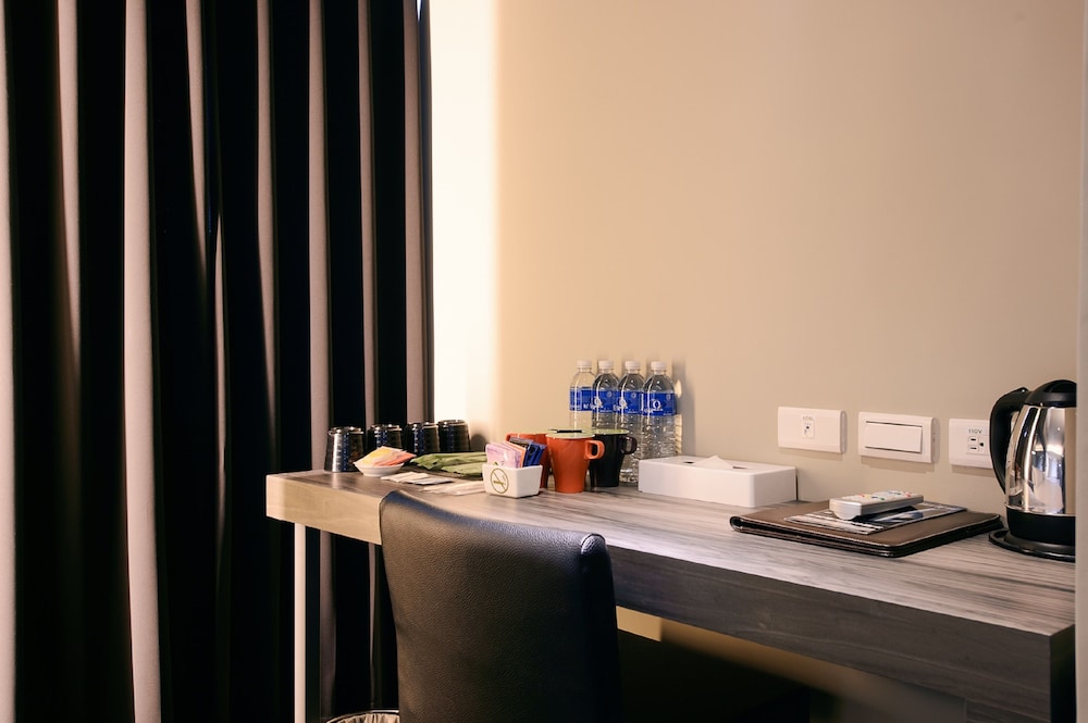 Kiwi Express Hotel-Jiuru 39/47