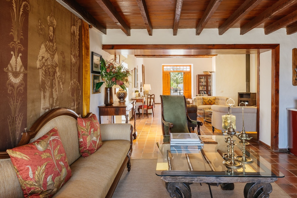 Hotel EL GRIFO 35/71