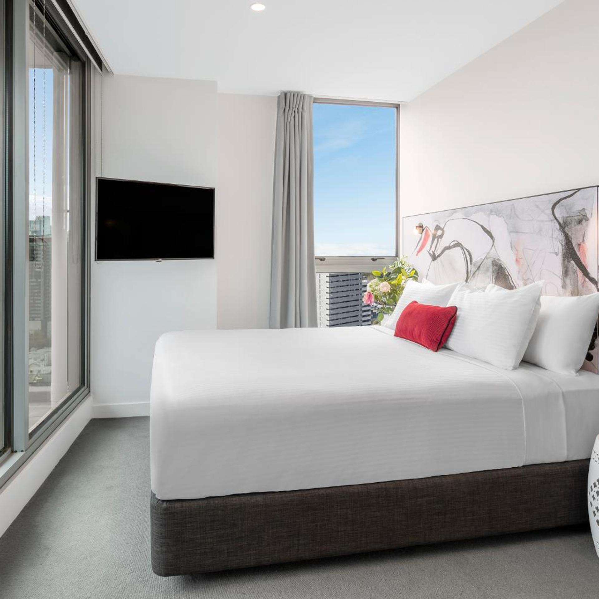 2 Bedrooms, Sky, Apartment