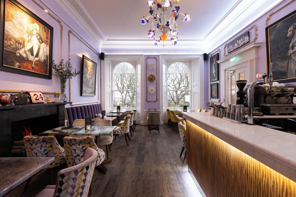 24 Royal Terrace 35/50
