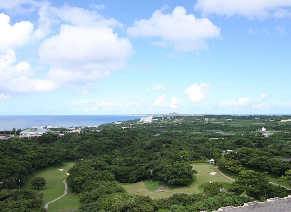 Motobu Green Park And Golf Course 25/36