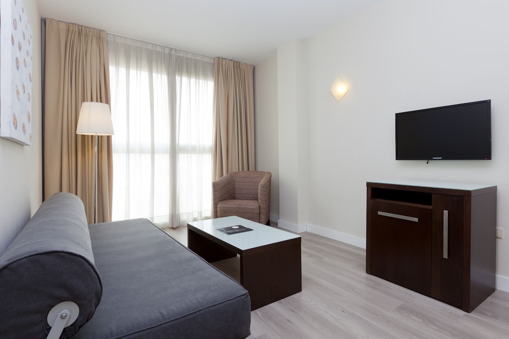Hotel Vertice Sevilla 39/67