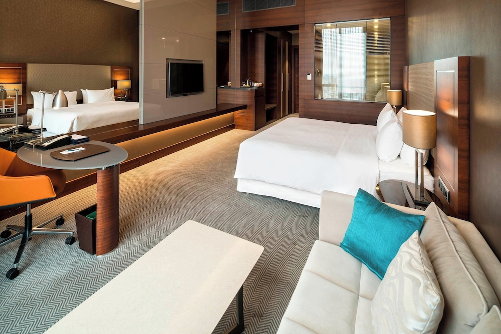 غرفة ديلوكس بسرير كينج، Sheraton Grand Istanbul Atasehir 6/10