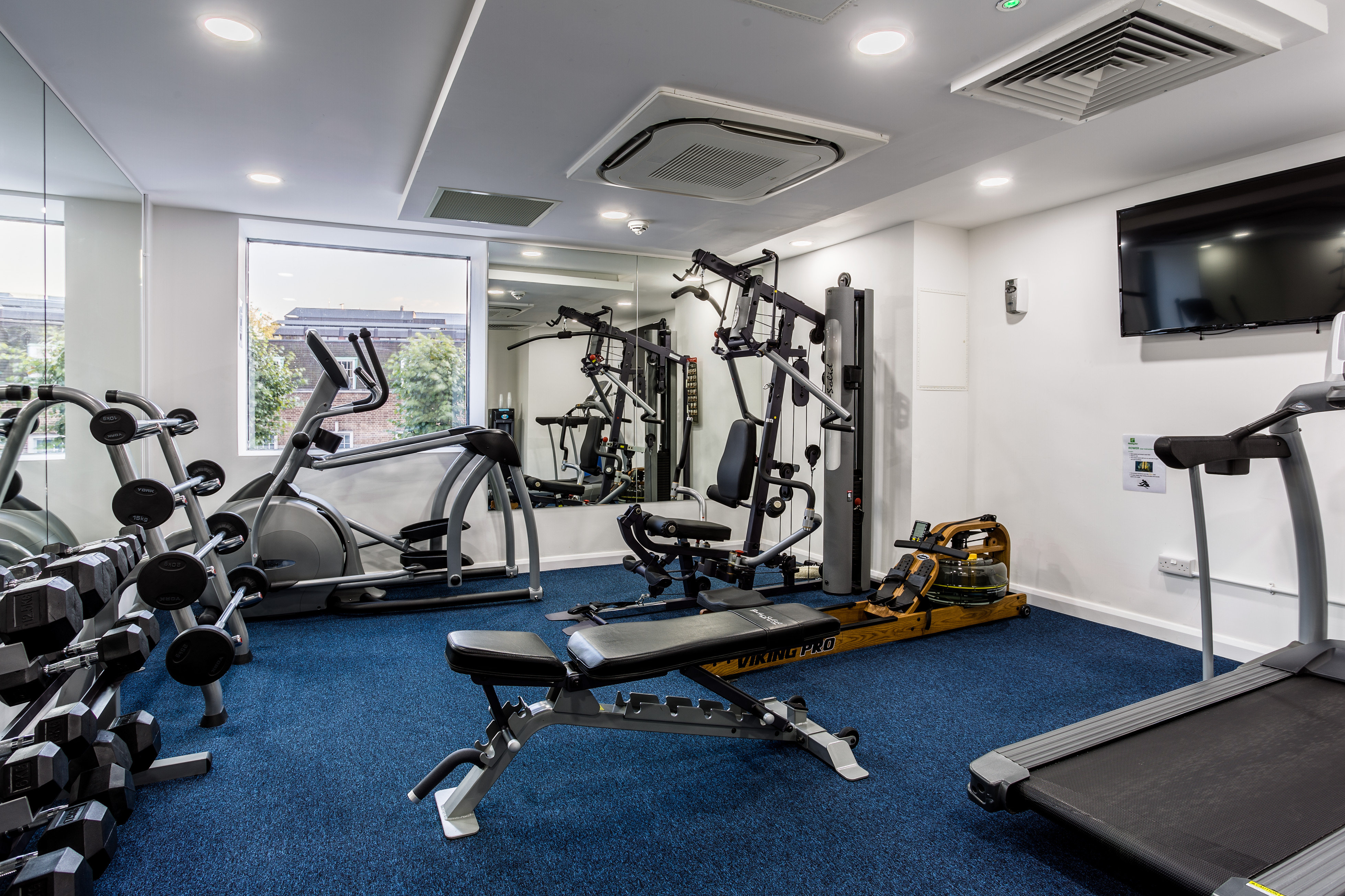 Holiday Inn London Watford Junction 13/31