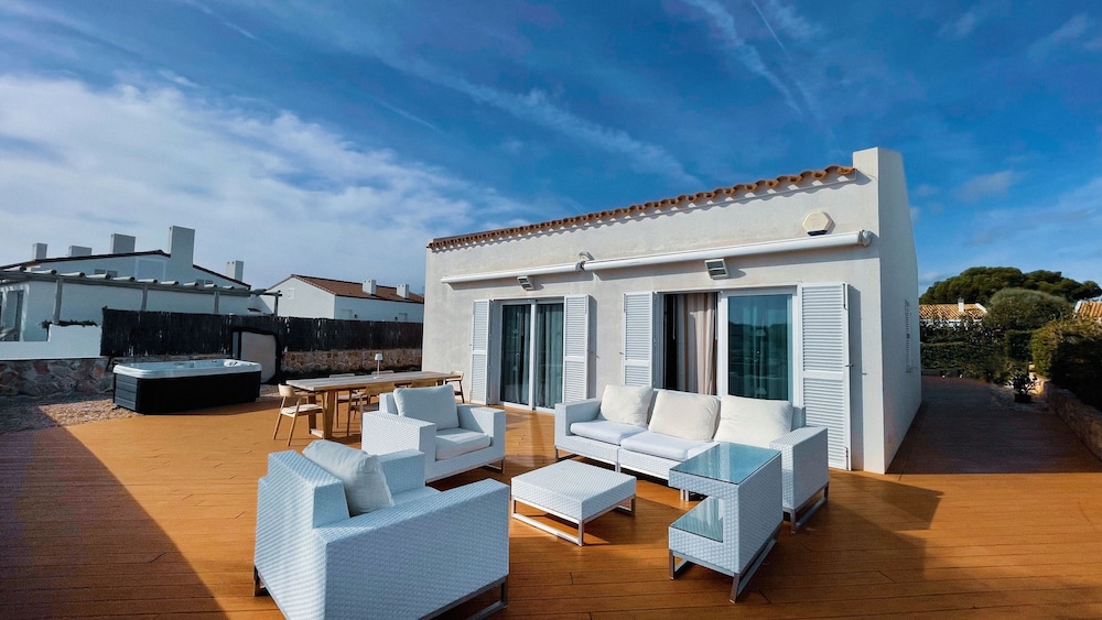 VILLAS DEL LAGO 8/67