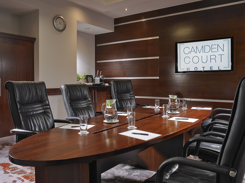 Camden Court Hotel 48/58