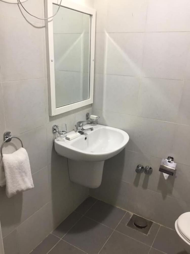 E-Just Hotel Bog El Arab Alexandria 33/36