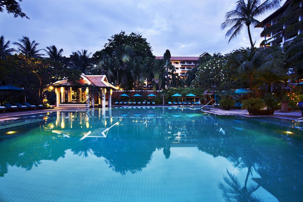 Anantara Riverside Bangkok Resort 2/43