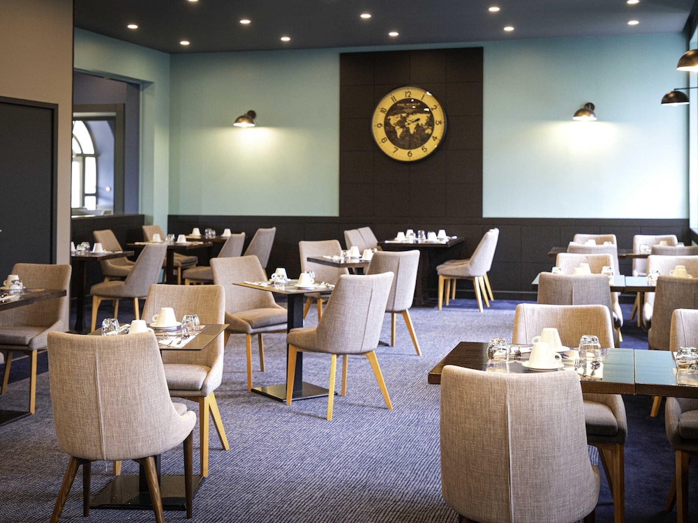 Mercure Rochefort La Corderie Royale 52/60