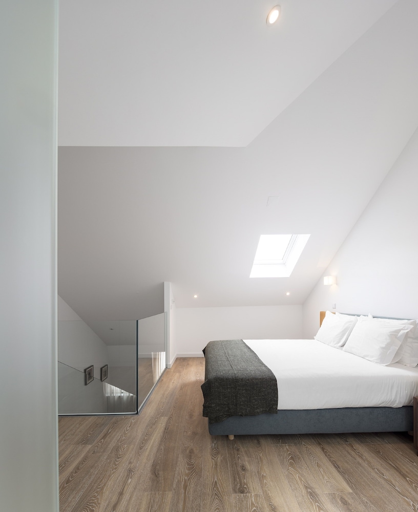 Lisbon Serviced Apartments - Chiado Emenda 33/70