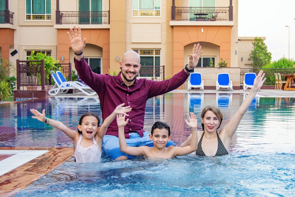 Mughal Suites 41/50