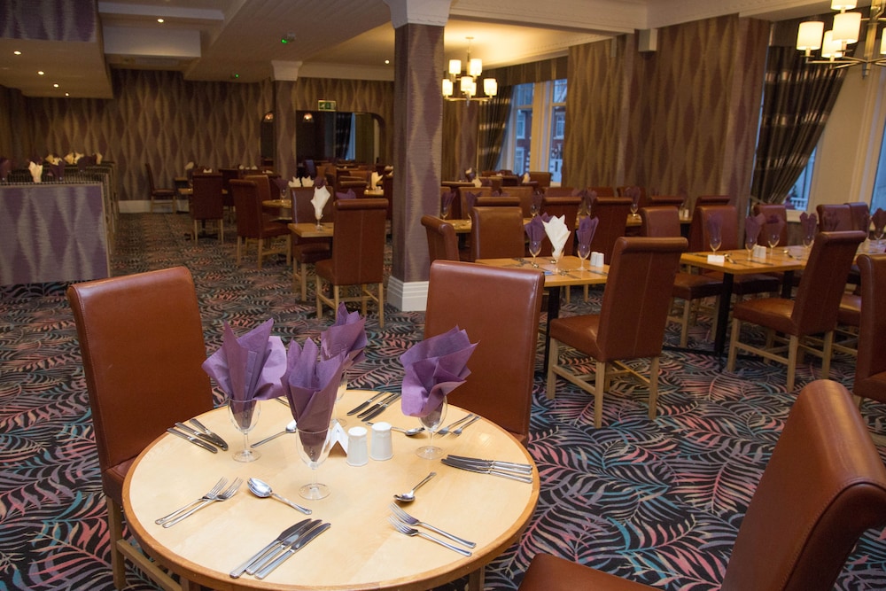The Cliffs Hotel Blackpool 62/74